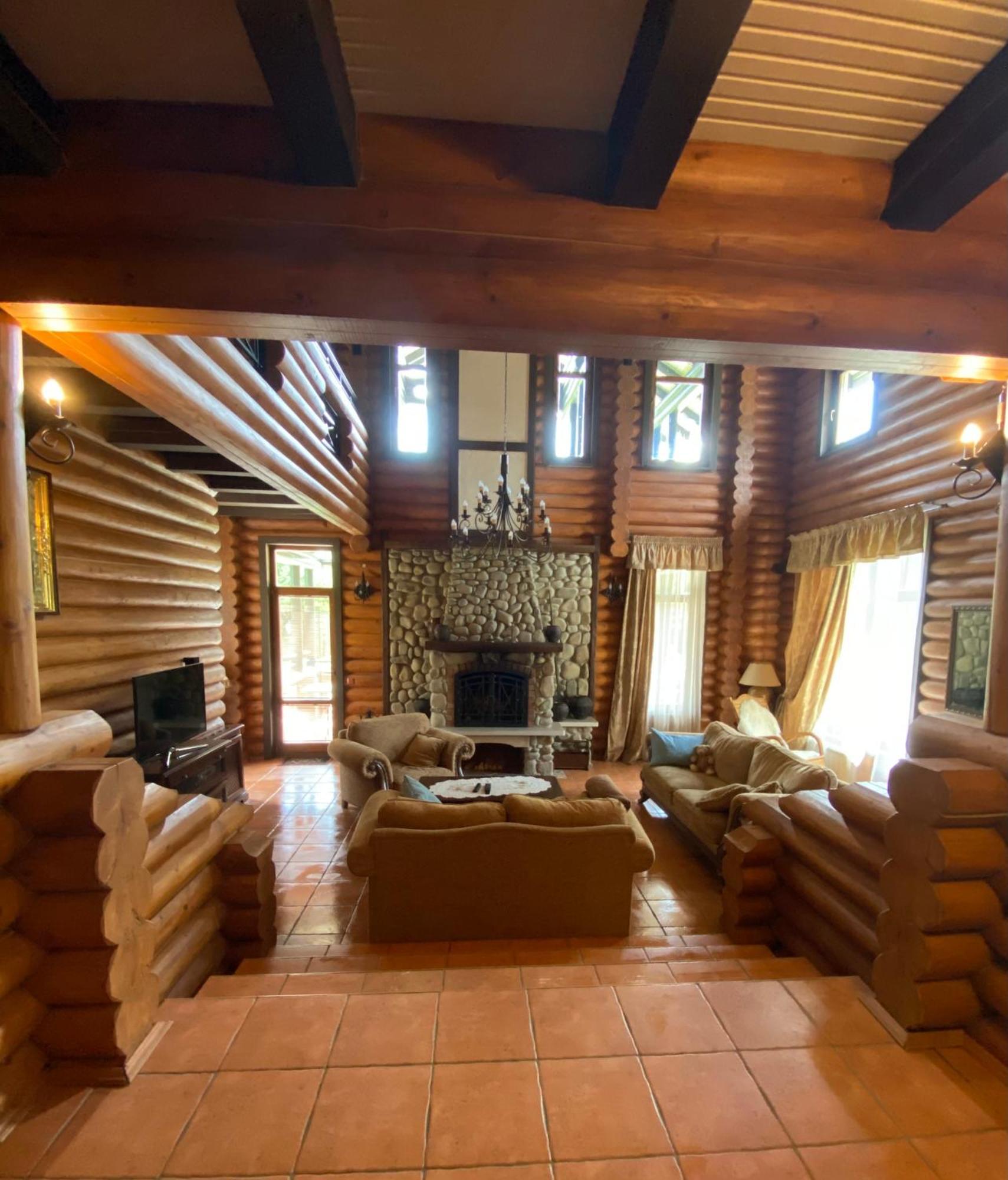 Relaxation In Guta Гута Покращене Шале Extérieur photo