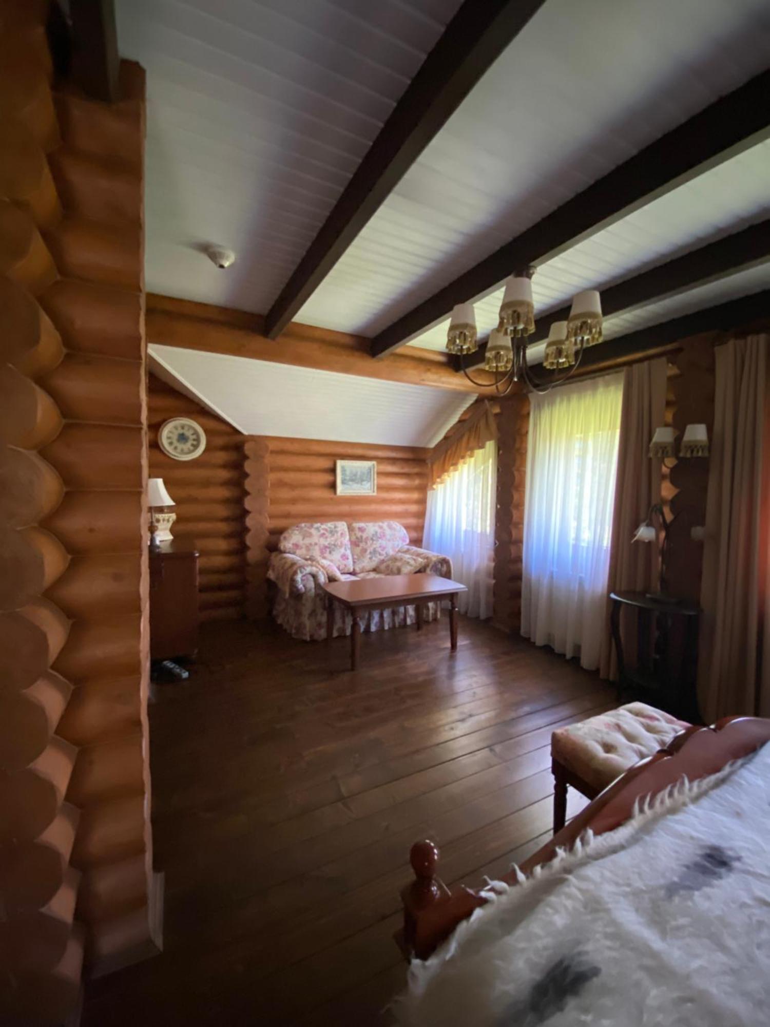 Relaxation In Guta Гута Покращене Шале Extérieur photo